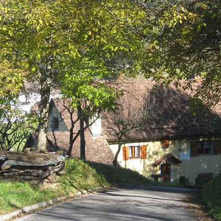 Donas House, Holidays With Friends Apartmán *
